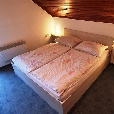 Apartments And Rooms Milena クランスカゴーラ 部屋 写真