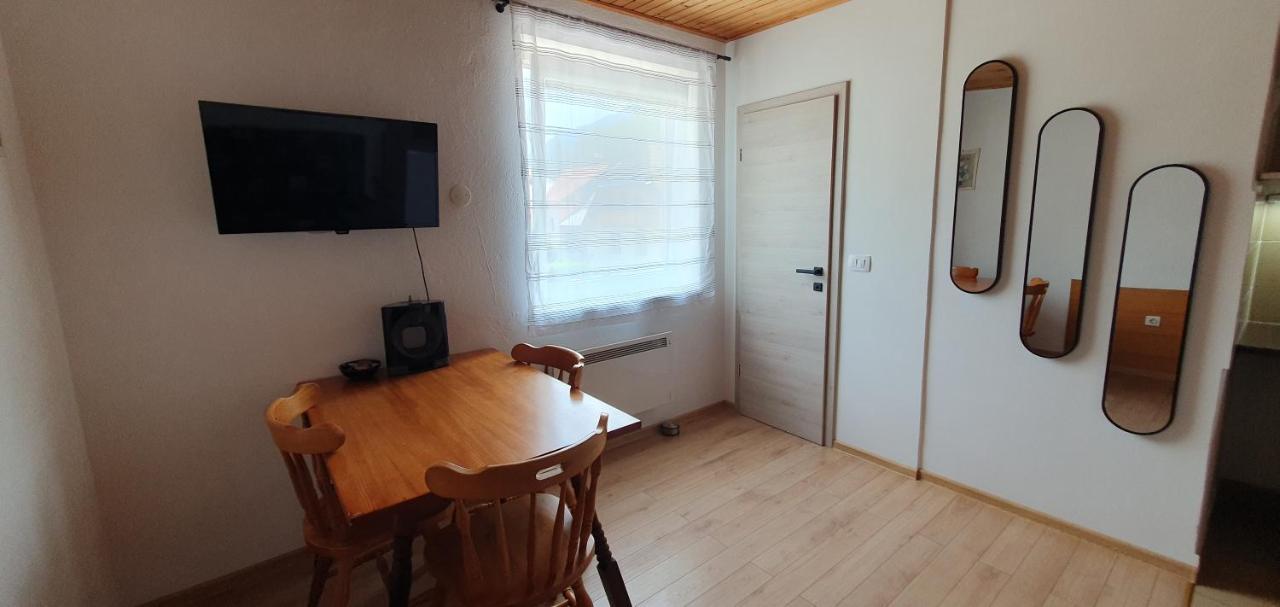 Apartments And Rooms Milena クランスカゴーラ エクステリア 写真