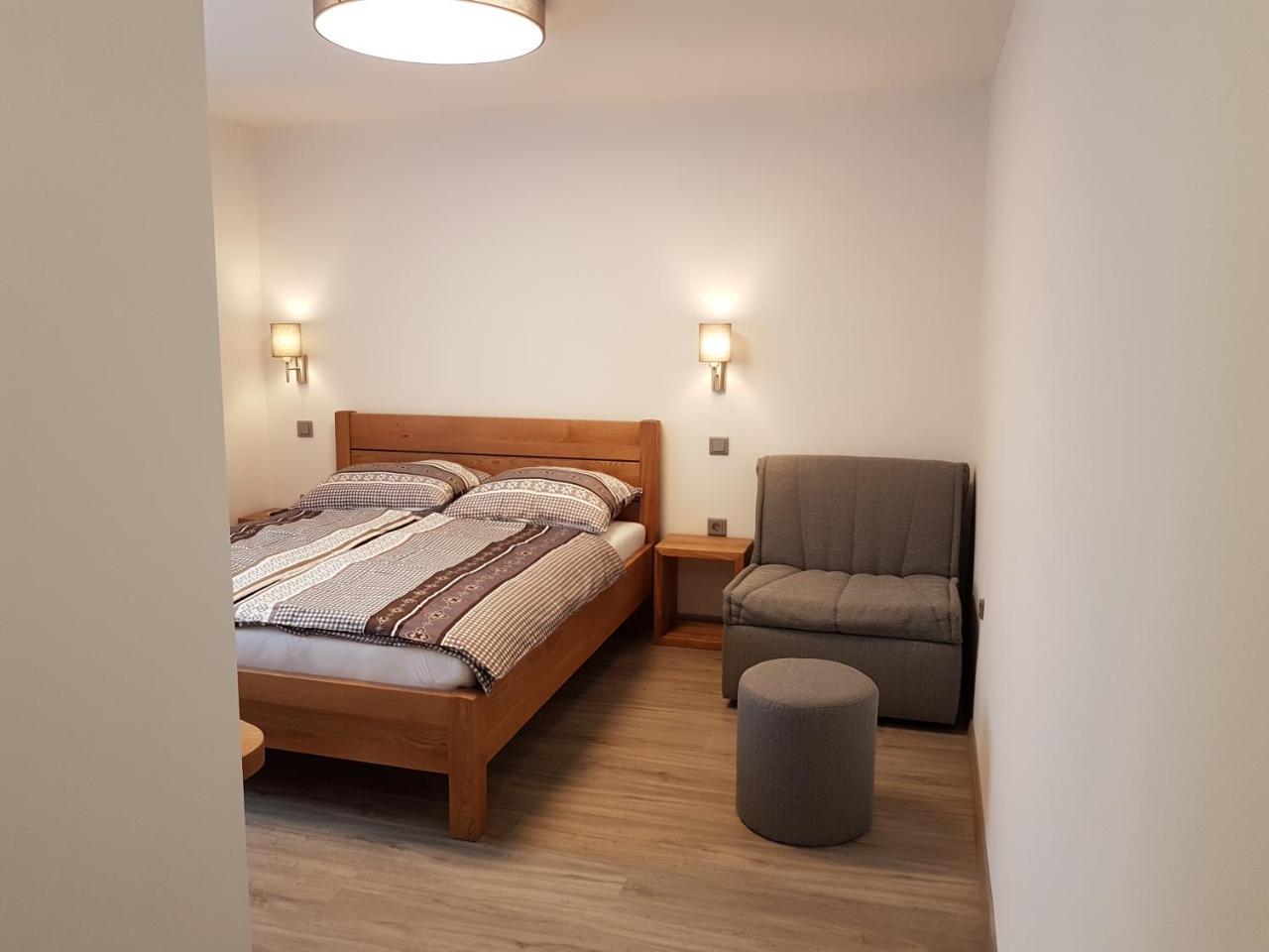 Apartments And Rooms Milena クランスカゴーラ 部屋 写真